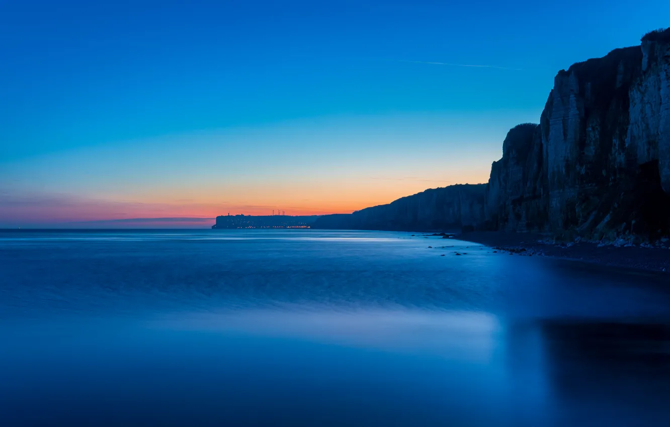 Фото обои photography, sea, sunset, blue, France, peaceful, cliff, simple background