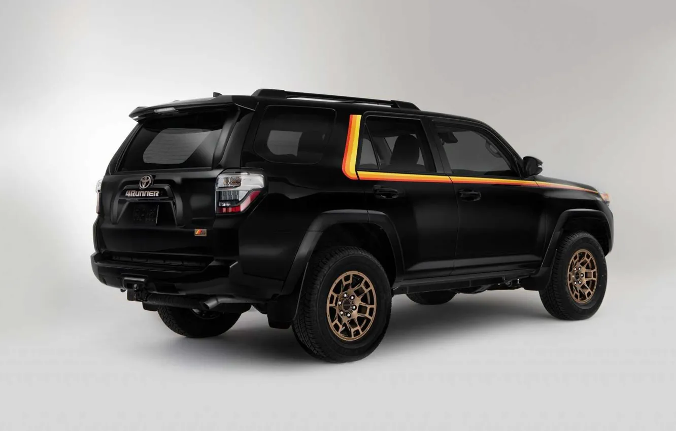 Фото обои Toyota, Special Edition, 40th Anniversary, 4Runner