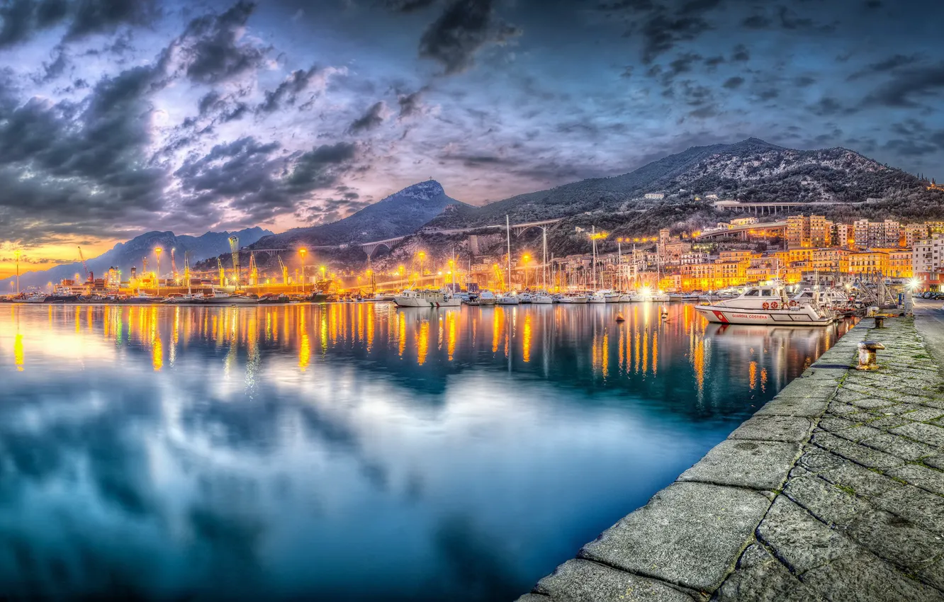 Фото обои twilight, Salerno, Commercial port