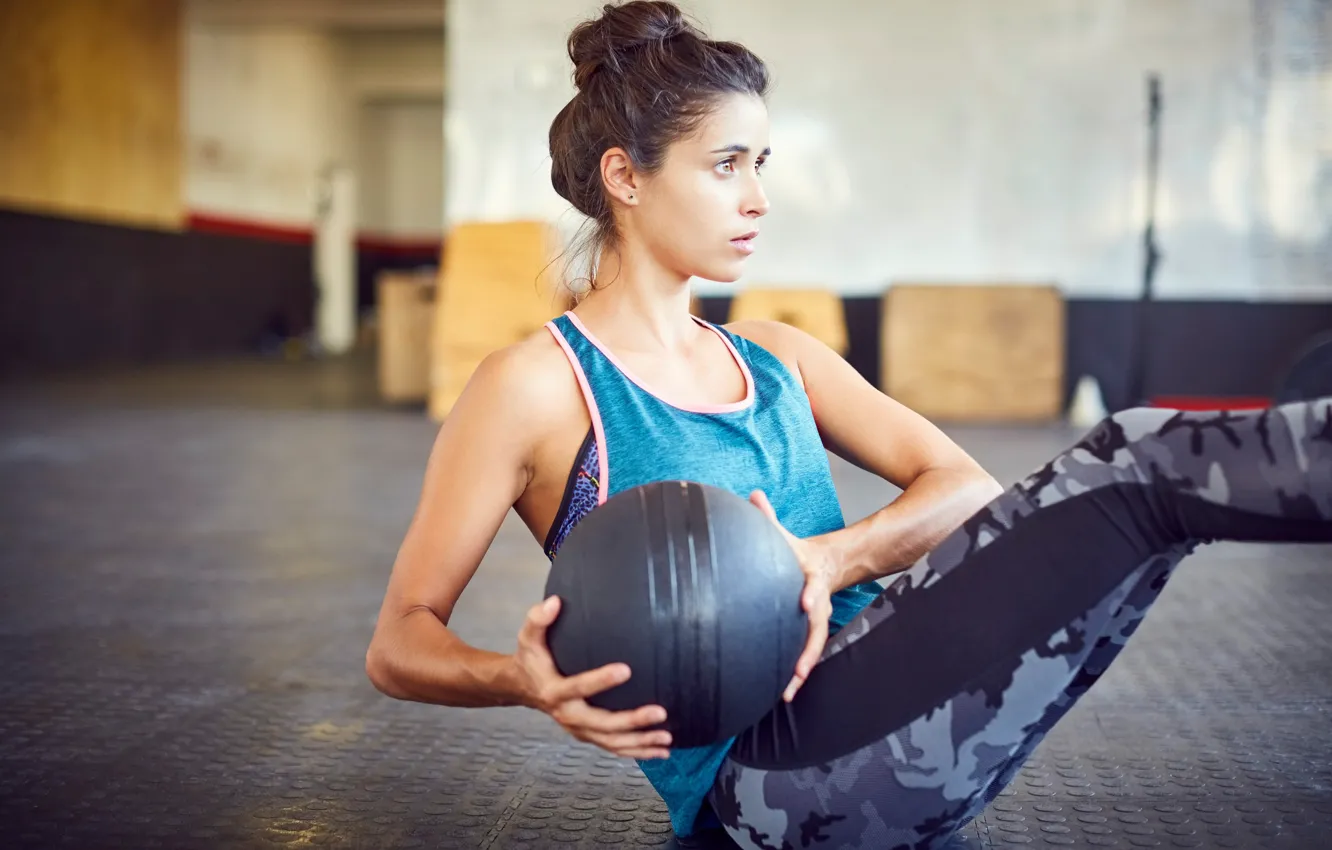 Фото обои мяч, фигура, фитнес, пресс, pose, спортзал, тренировка, workout
