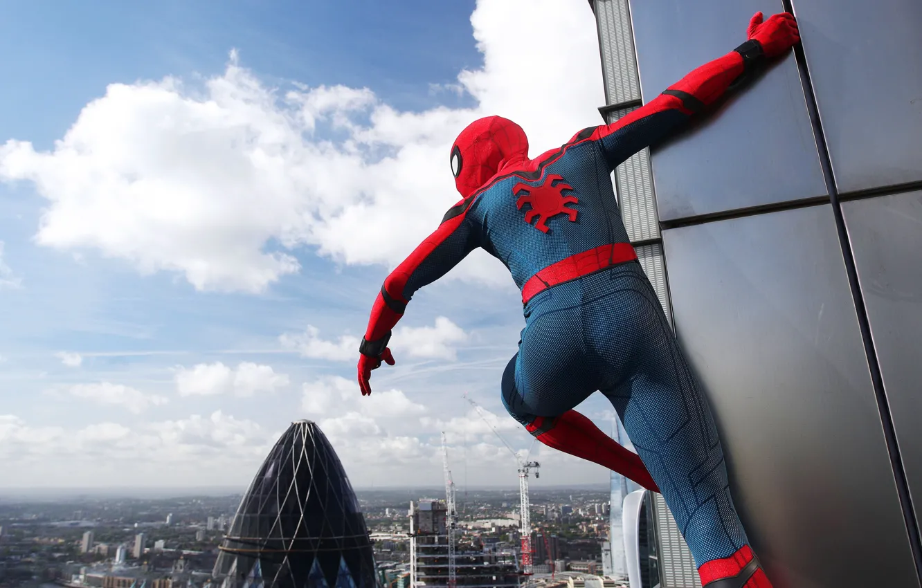 Фото обои cinema, spider, logo, sky, cloud, boy, Marvel, movie