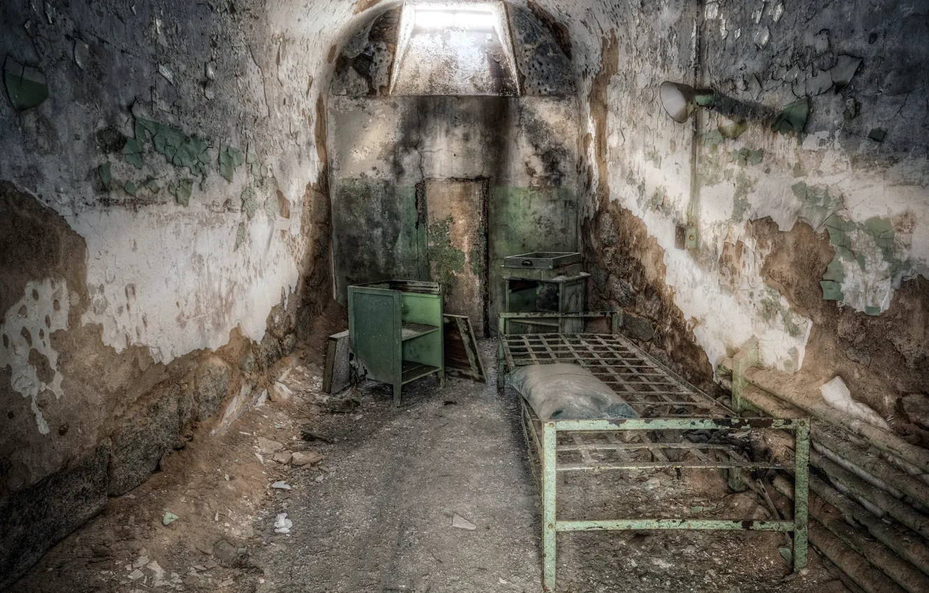 Фото обои кровать, камера, тюрьма