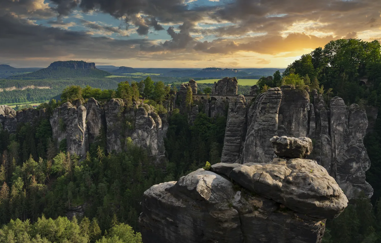 Эльбские песчаниковые горы