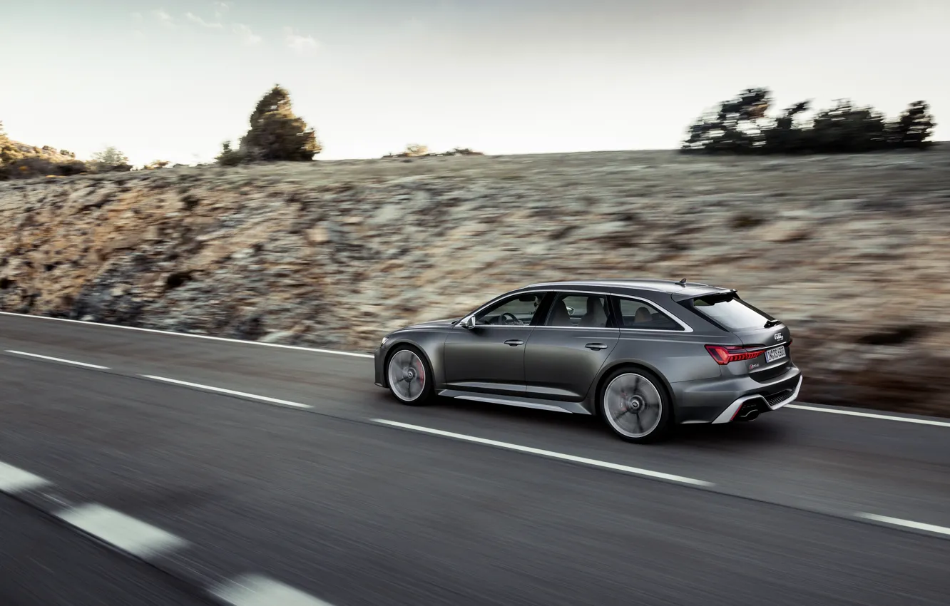 Фото обои движение, Audi, скорость, универсал, RS 6, 2020, 2019, тёмно-серый