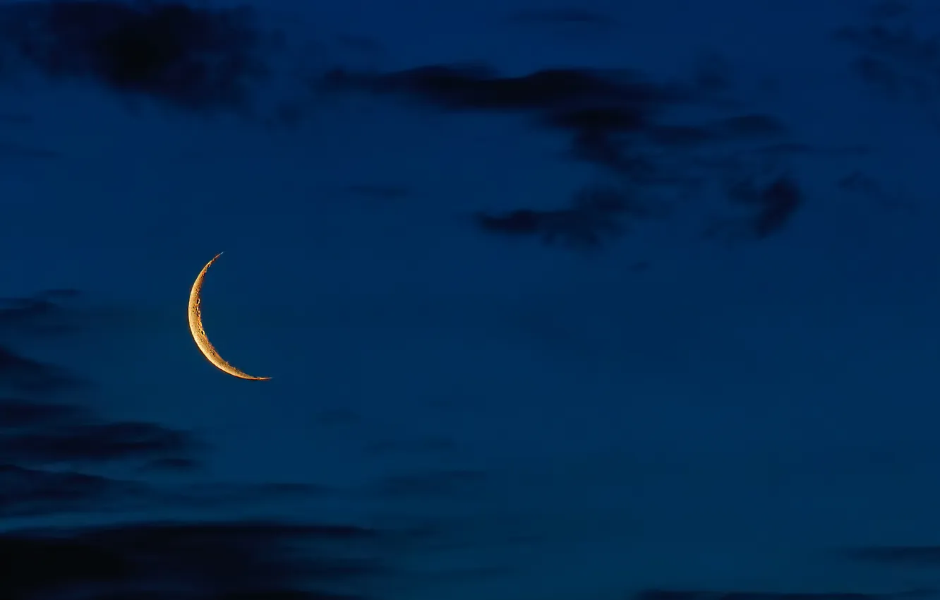 Фото обои облака, Луна, сумерки