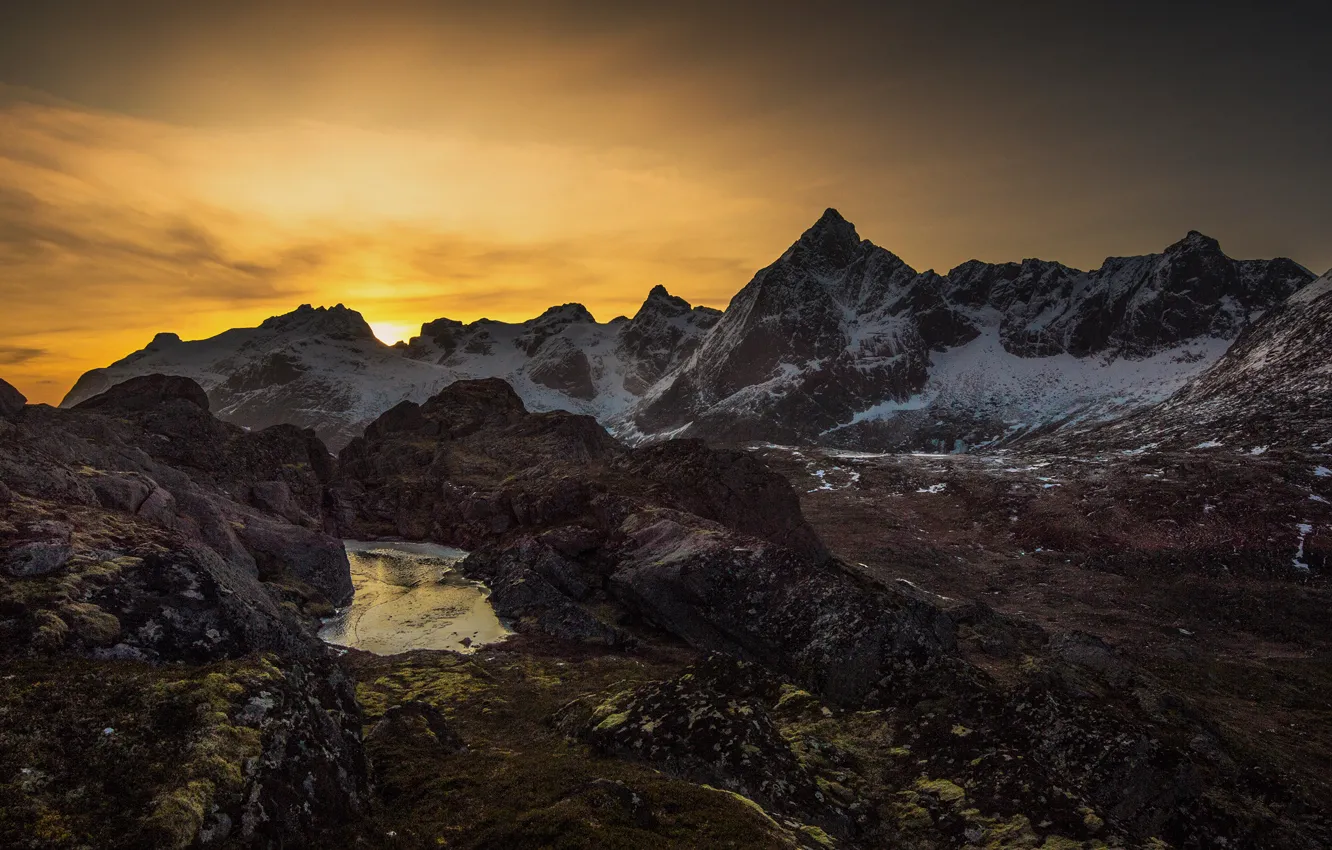 Фото обои sunset, rocks, snow, Mountains
