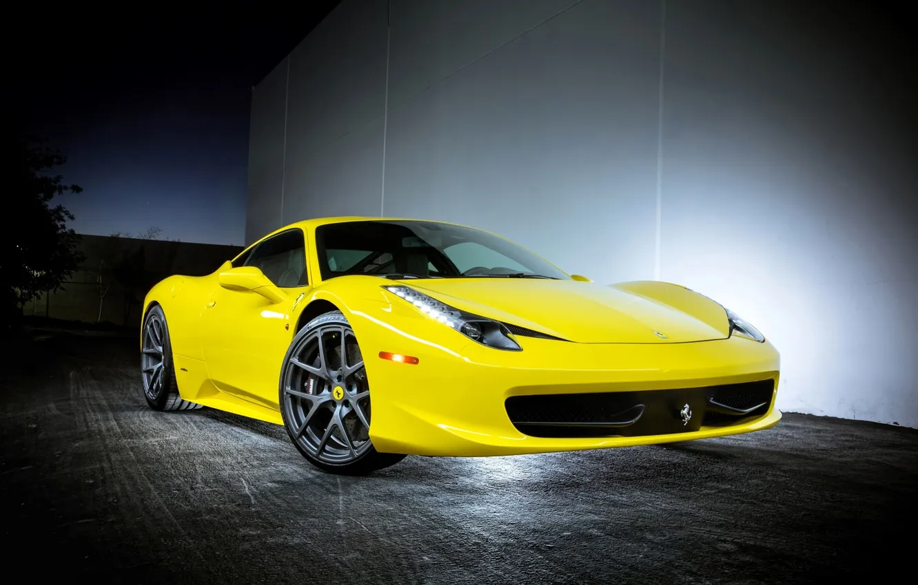 Фото обои жёлтый, ferrari, феррари, yellow, италия, передок, 458 italia, свет фар