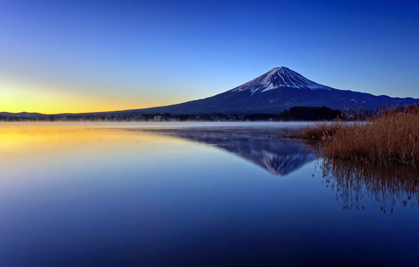 Фото обои небо, озеро, гора, утро, простор, Japan, красота природы, Fuji