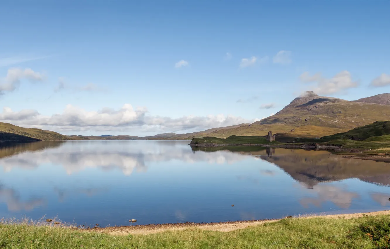 Фото обои озеро, холмы, башня, Scotland, Loch Assynt