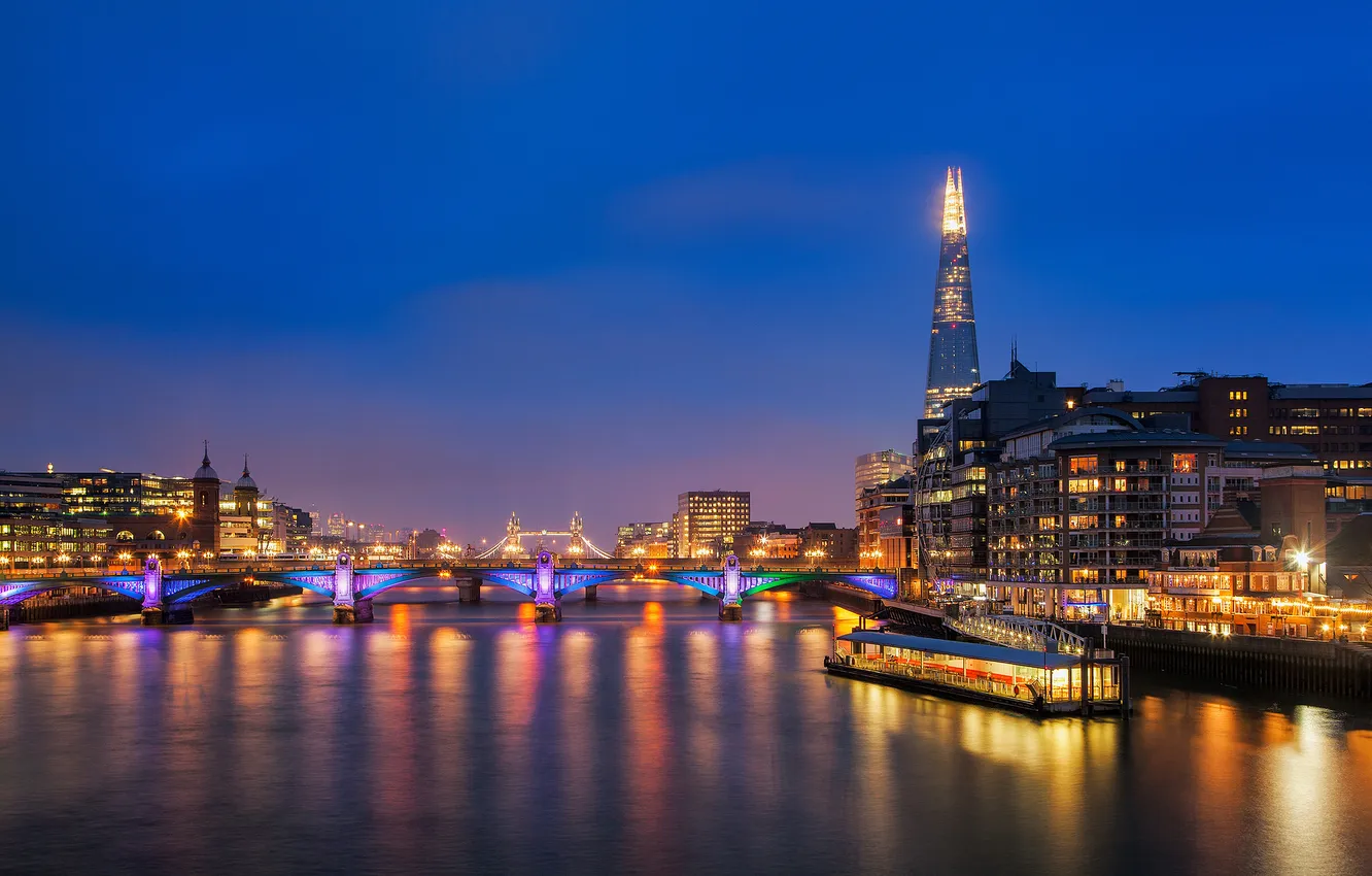 Фото обои ночь, река, Англия, Лондон, здания, небоскребы, вечер, подсветка