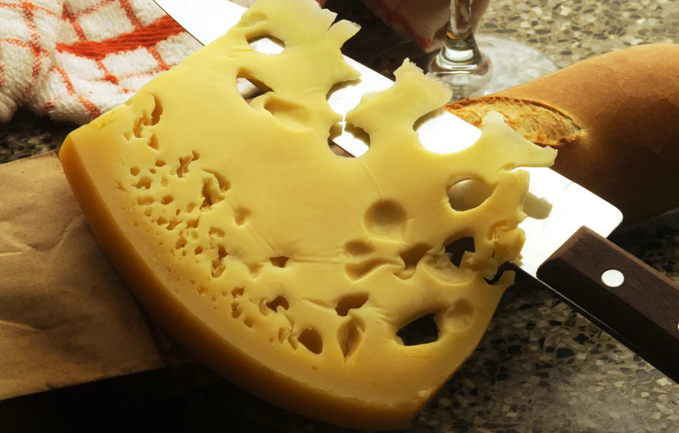 Фото обои сыр, хлеб, нож, салфетка, батон, ломоть
