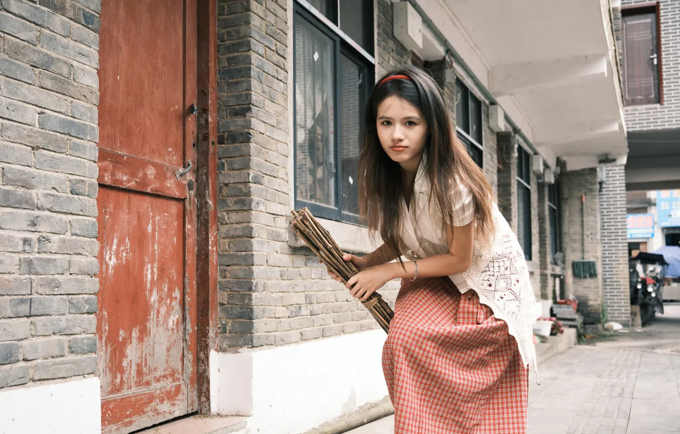 Фото обои Beautiful, Asian, Model, Woman, Building, Cute, Pretty, Window