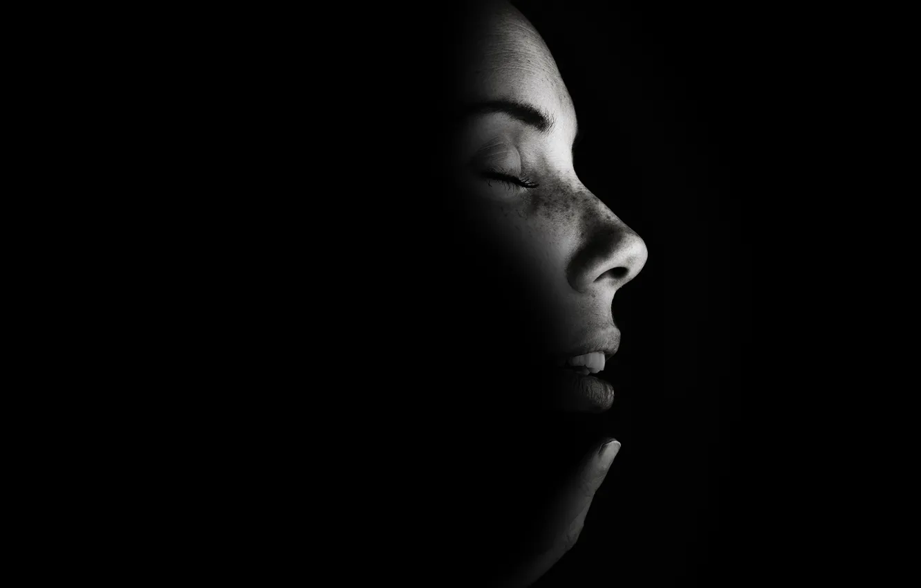 Фото обои twilight, woman, light and shadows