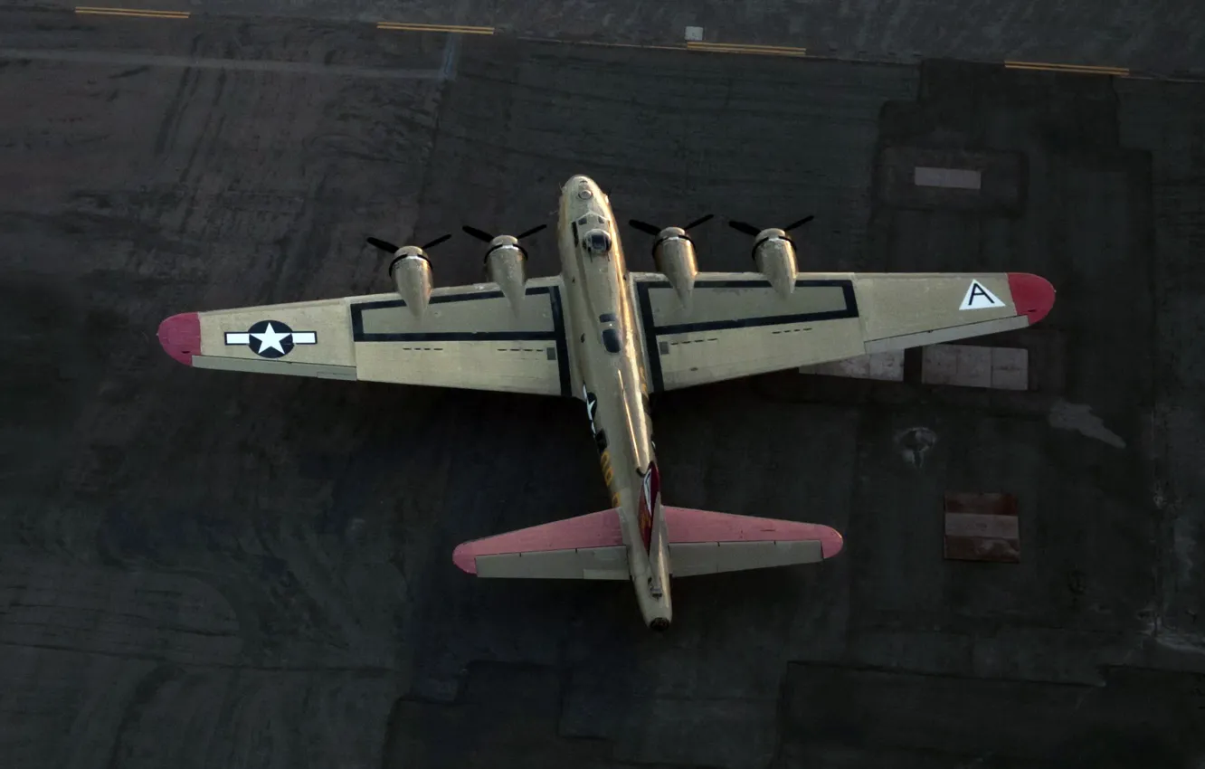 Фото обои самолёт, аэродром, B-17