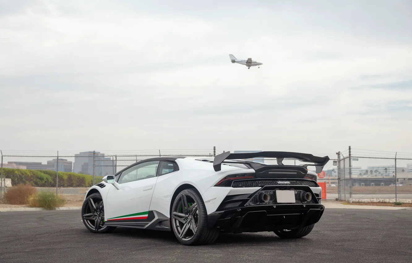 Фото обои Lamborghini, Vorsteiner, White, Plane, Rear, Lamborghini Huracan, 2021, Vorsteiner Lamborghini Huracan EVO RWD Monza