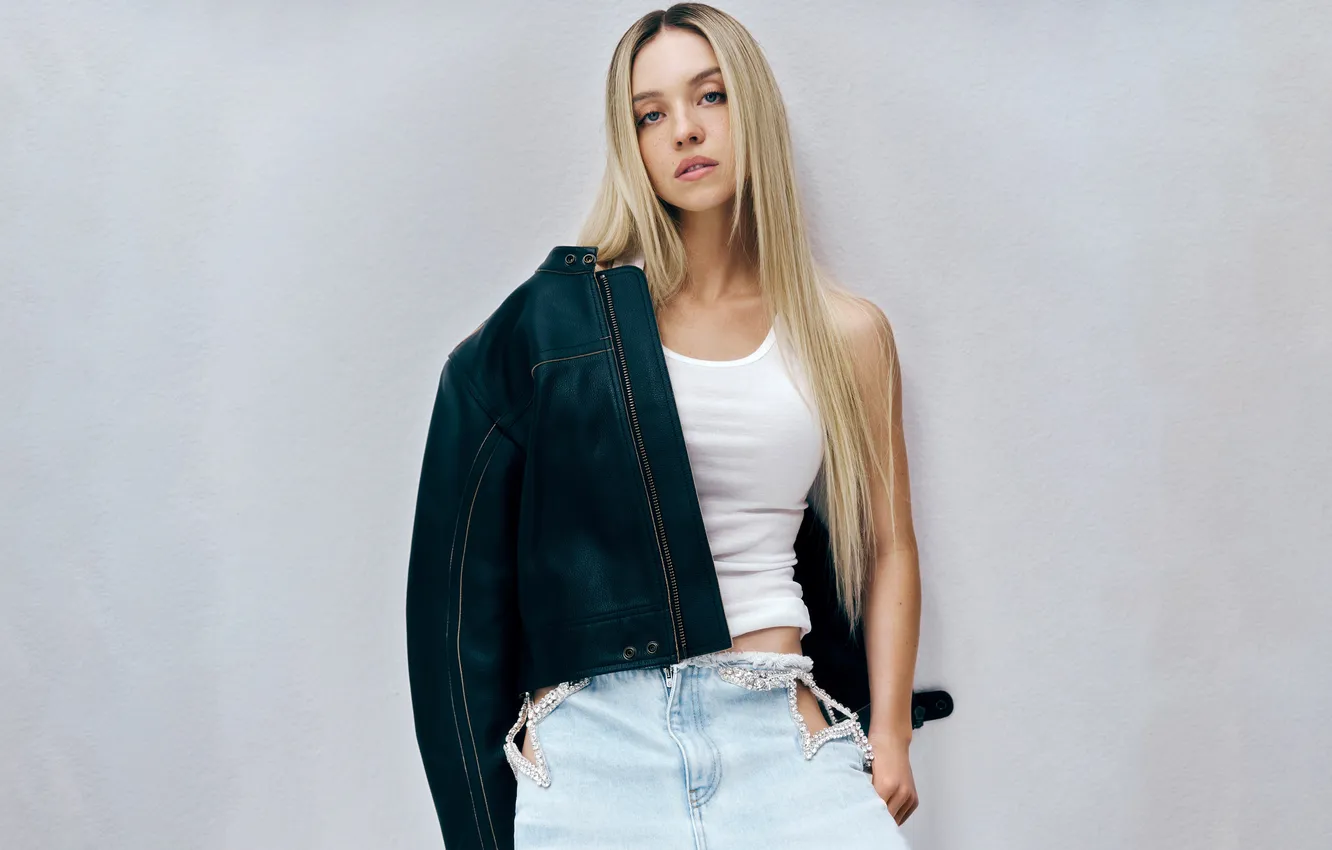 Фото обои Jeans, Jacket, Portrait, Photoshoot, Vest, American actress, Sydney Sweeney, Blonde Girl