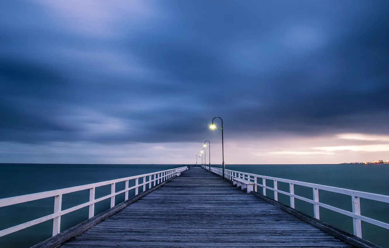 Фото обои гроза, небо, свет, тучи, мост, океан, Австралия, фонари