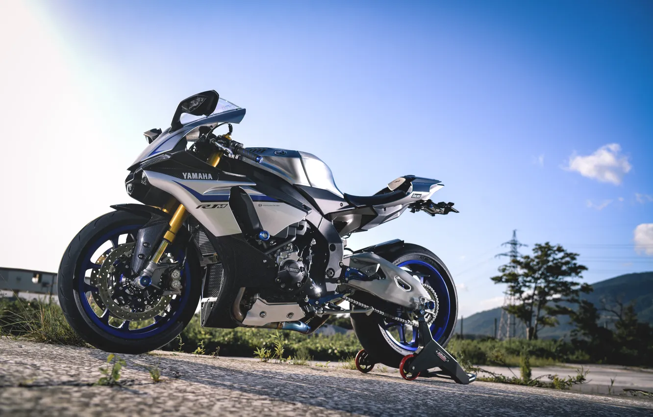 Фото обои yamaha, sky, bike, yzf-r1m