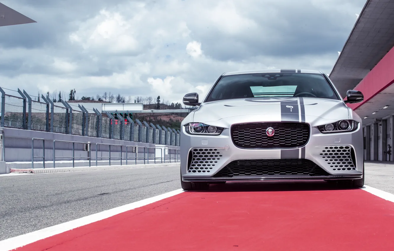 Фото обои Jaguar, вид спереди, 2018, XE SV, Project 8