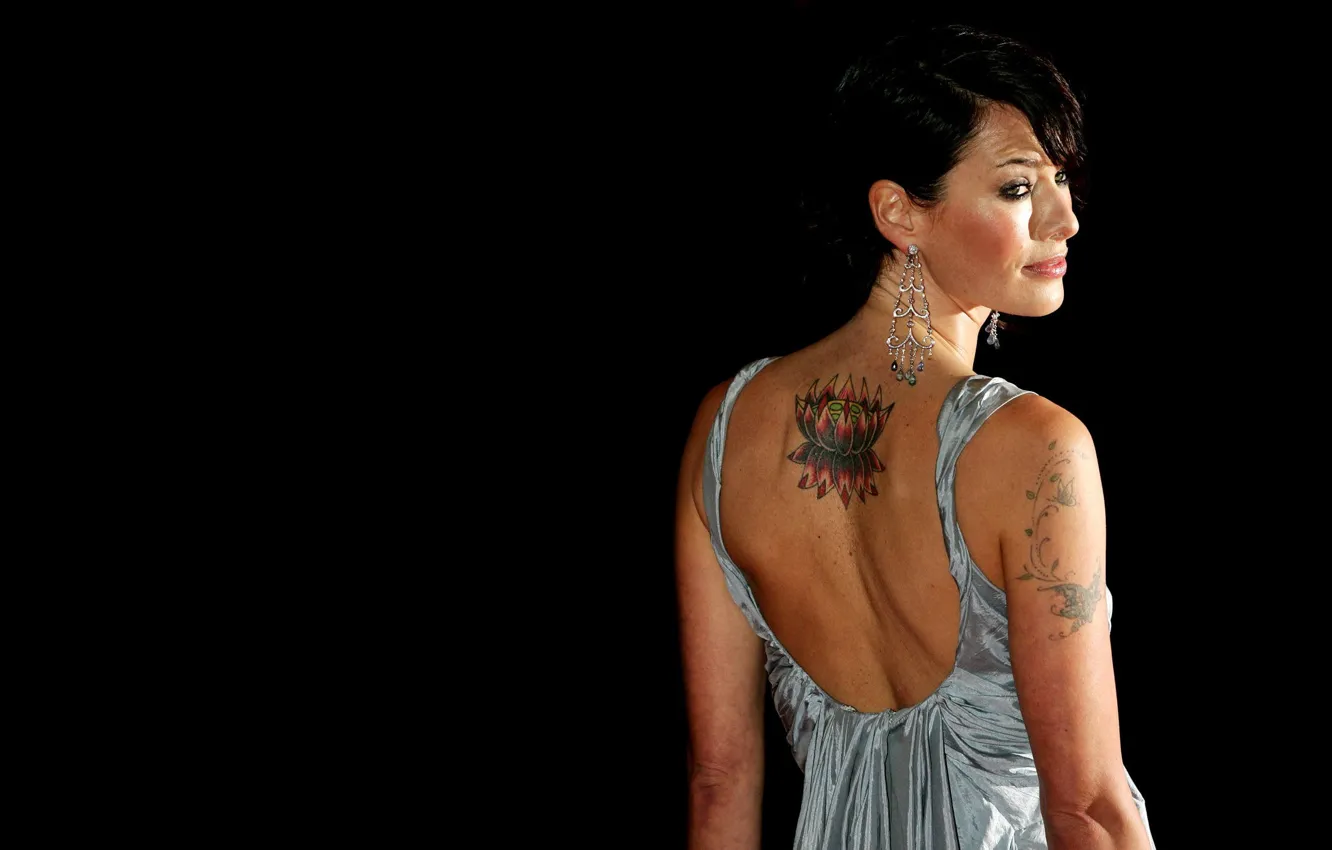 Фото обои fashion, dress, design, woman, Style, short hair, Beauty, tattoo