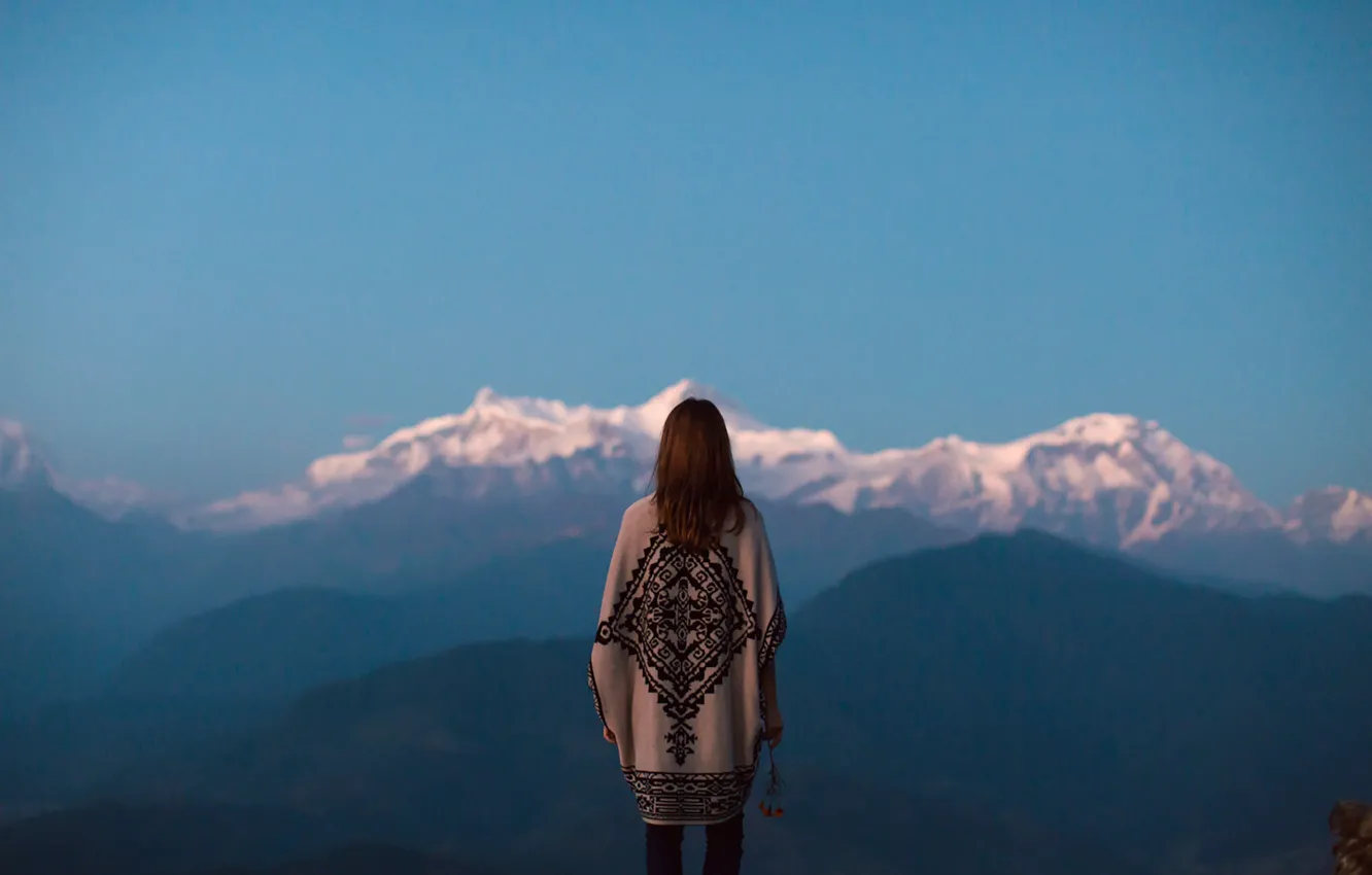 Фото обои girl, twilight, mountains, dusk, contemplation