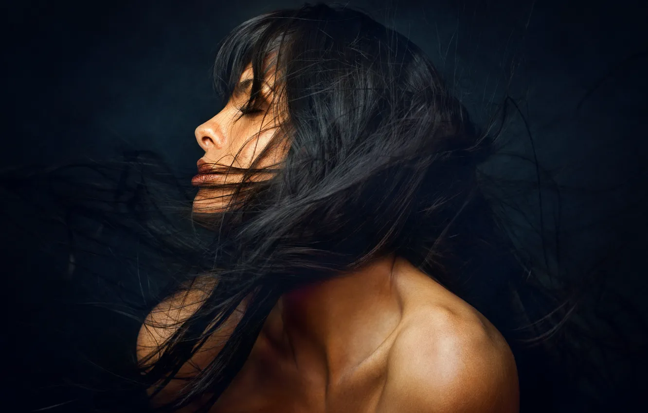 Фото обои волосы, профиль, взмах, локоны, Yanika