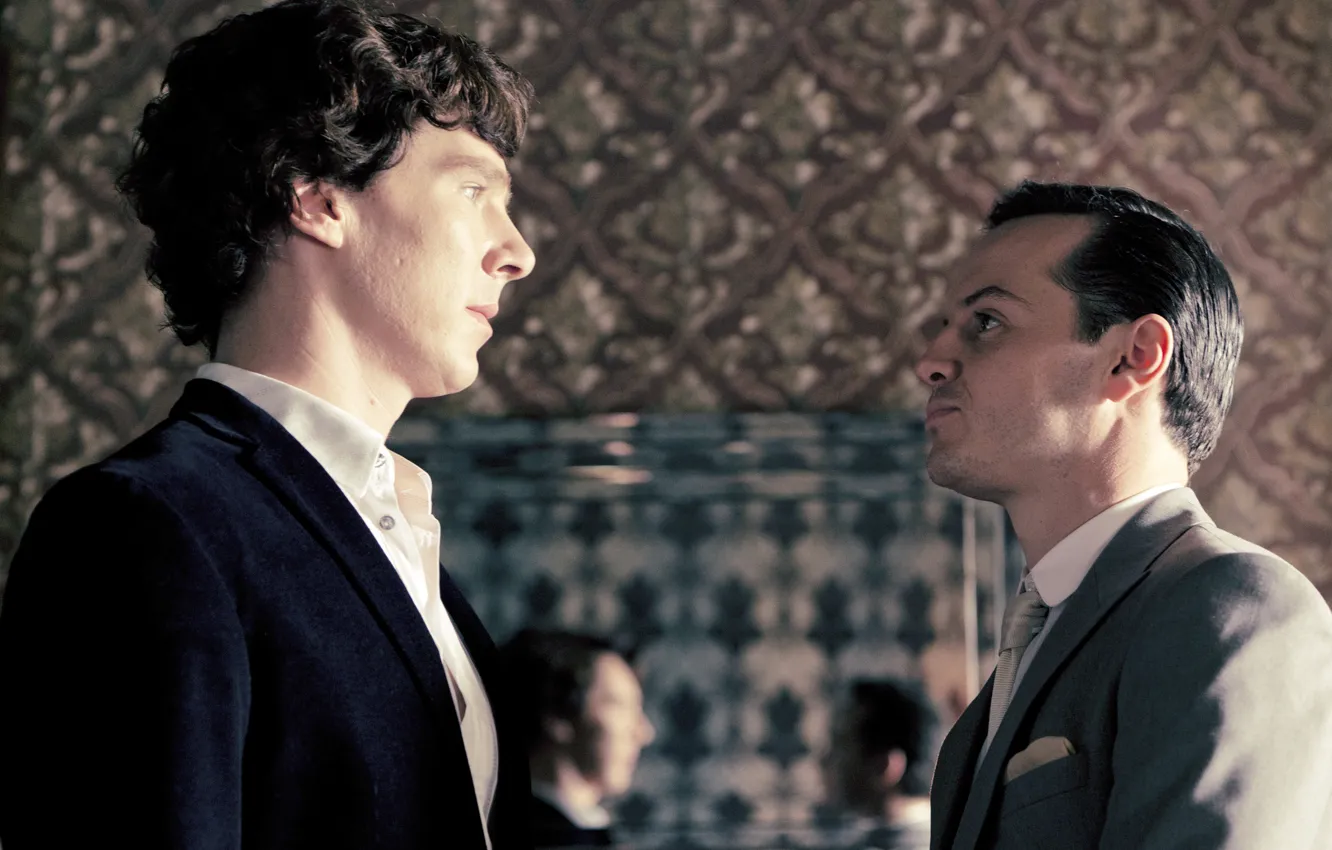 Фото обои взгляд, сериал, Бенедикт Камбербэтч, Benedict Cumberbatch, Sherlock, Шерлок, Джим Мориарти, Jim Moriarty