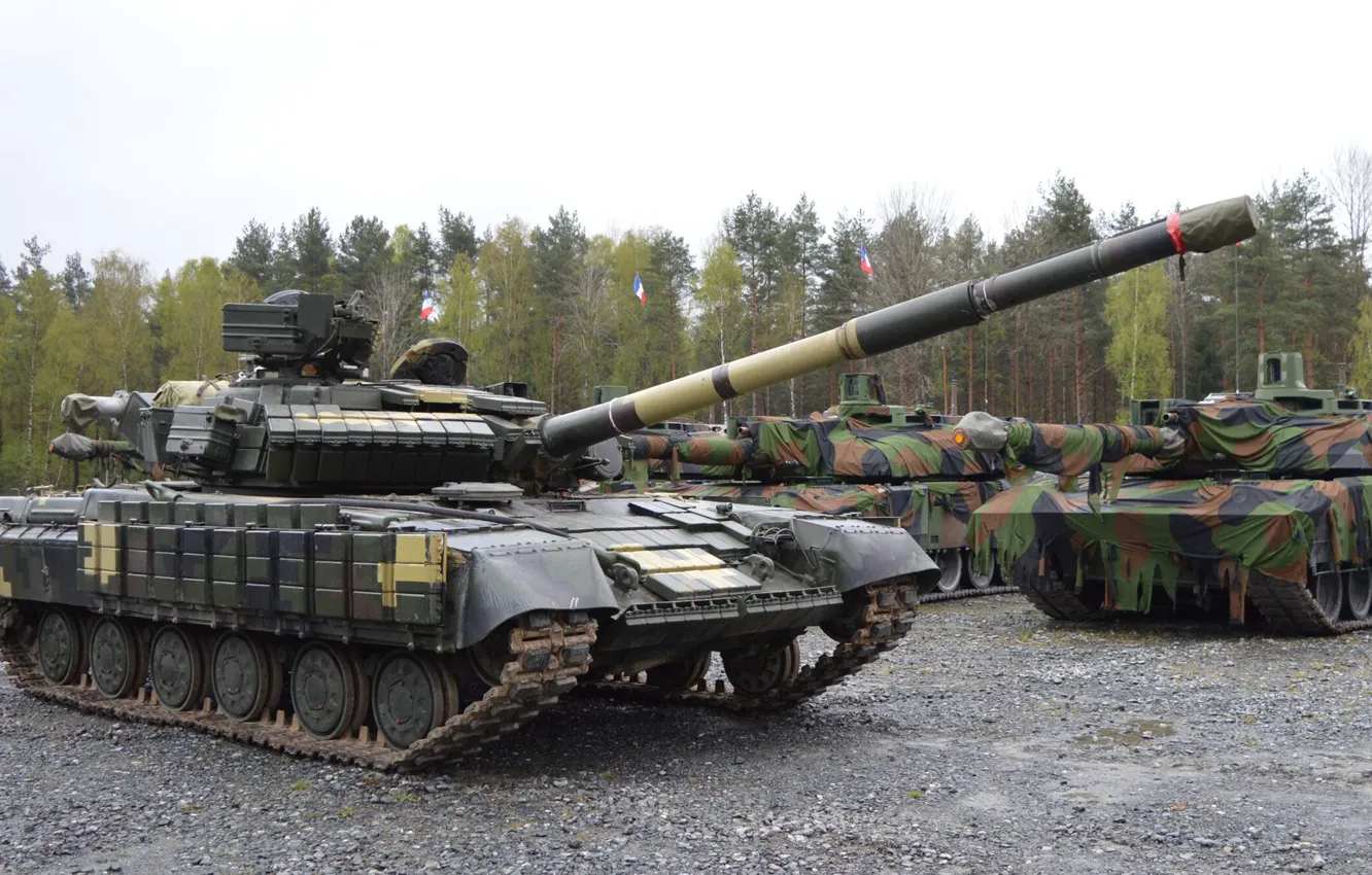 Фото обои Танк, Украина, Т-64, ОКБ имени Морозова, Т-64БВ, AMX-56 Leclerc