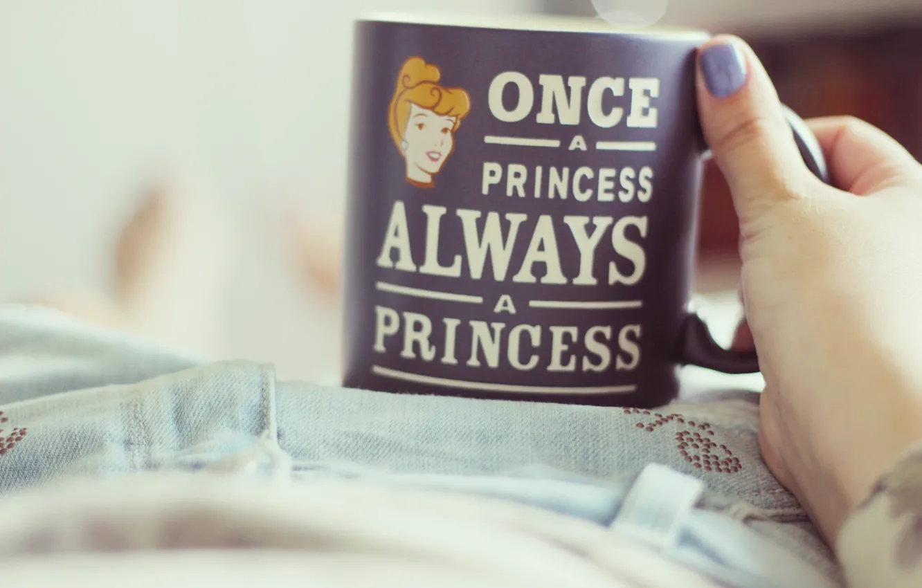 Фото обои надпись, кружка, чашка, принцесса