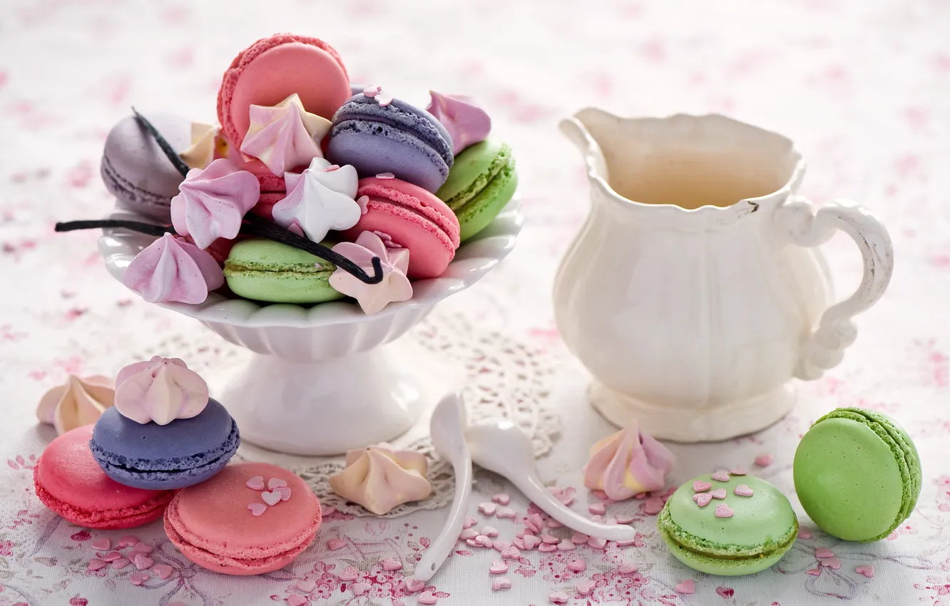 Фото обои палочки, печенье, сладости, посуда, разноцветное, десерт, ваниль, ложки