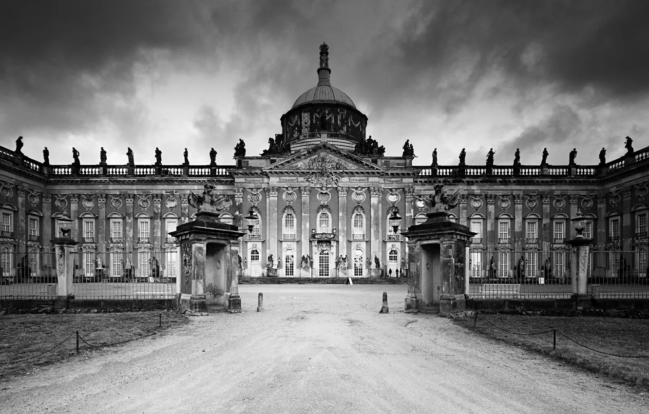 Фото обои ч/б, Palais, Neues