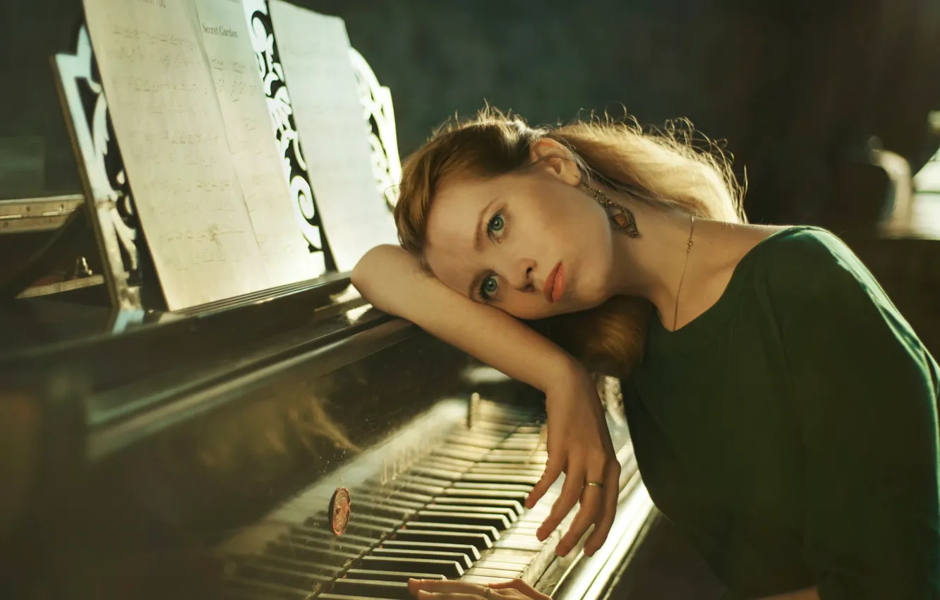 Фото обои девушка, ноты, пианино, piano