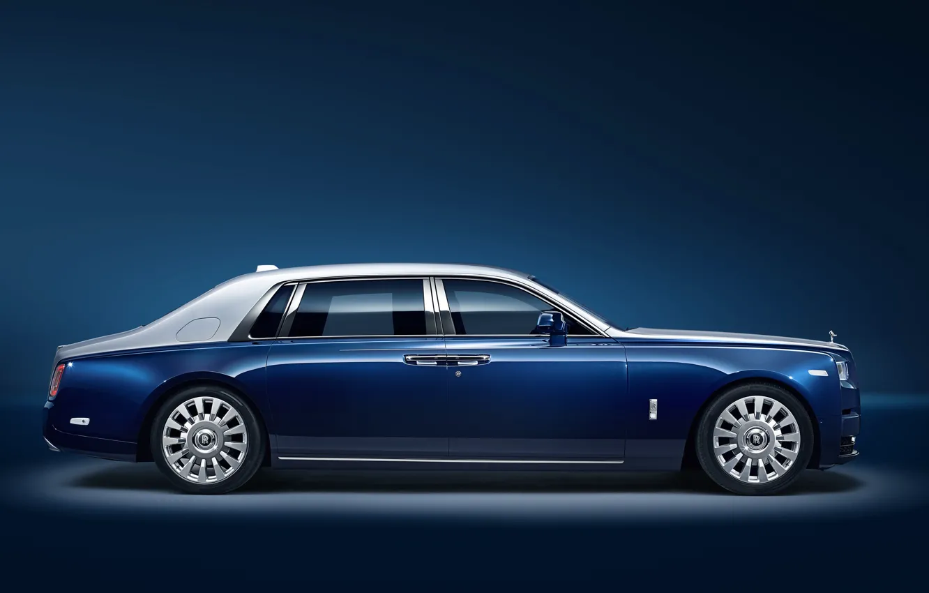 Фото обои Rolls-Royce, Phantom, вид сбоку, 2018, EWB Chengdu, Privacy Suite