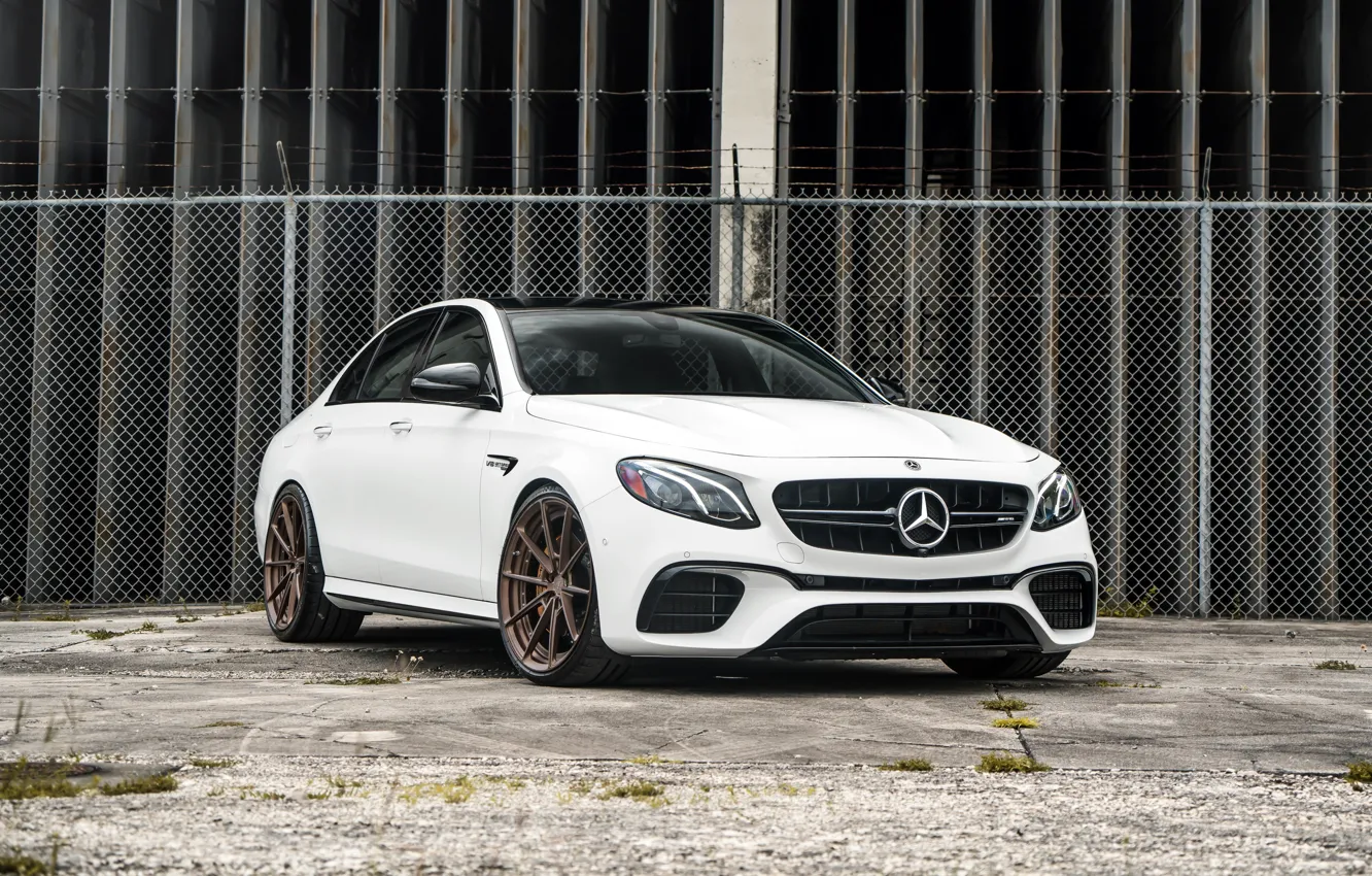 Фото обои Mercedes-Benz, Mercedes, AMG, White, E Class, E63S
