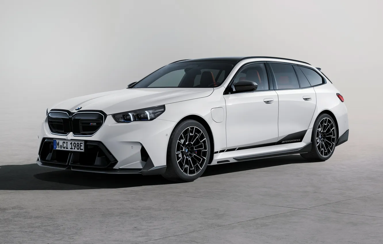 Фото обои BMW, White, BMW M5, Wagon