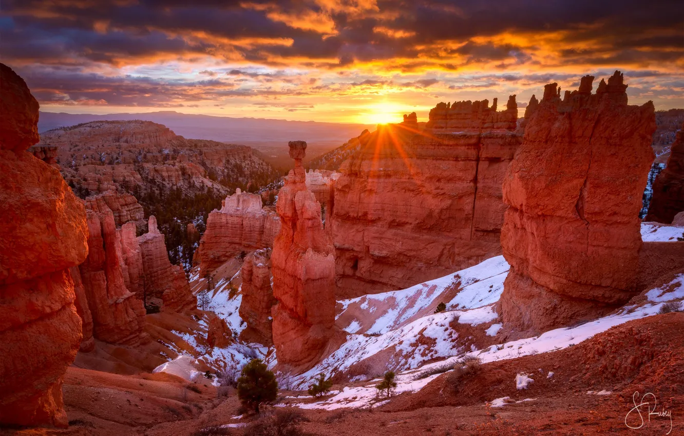 Фото обои солнце, свет, снег, скалы, каньон, США