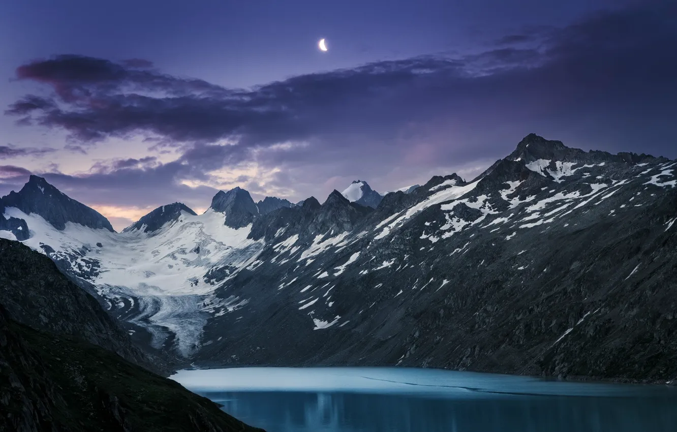 Фото обои небо, облака, снег, горы, природа, озеро, скалы, луна