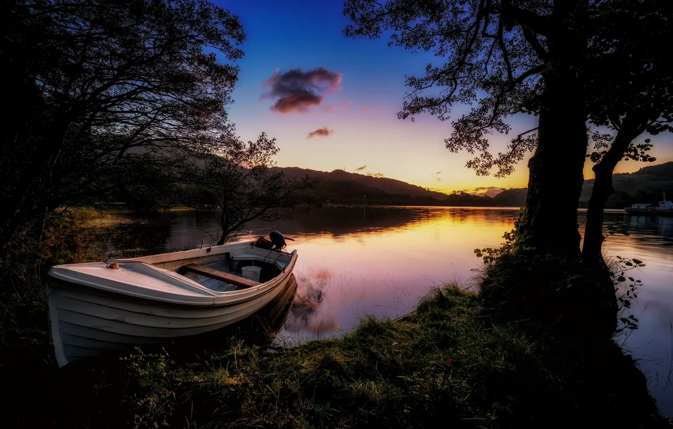 Фото обои пейзаж, закат, природа, озеро, лодка, Шотландия, Лох-Шил, Samuel Hess