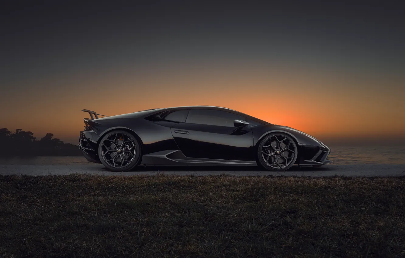 Фото обои Lamborghini, profile, Huracan, Novitec Lamborghini Huracan EVO RWD