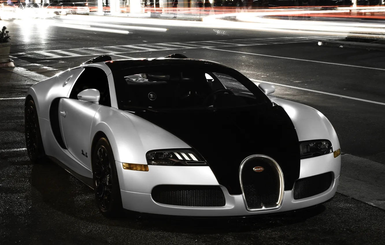 Фото обои city, Bugatti, veyron, light, white, supercar, black, night