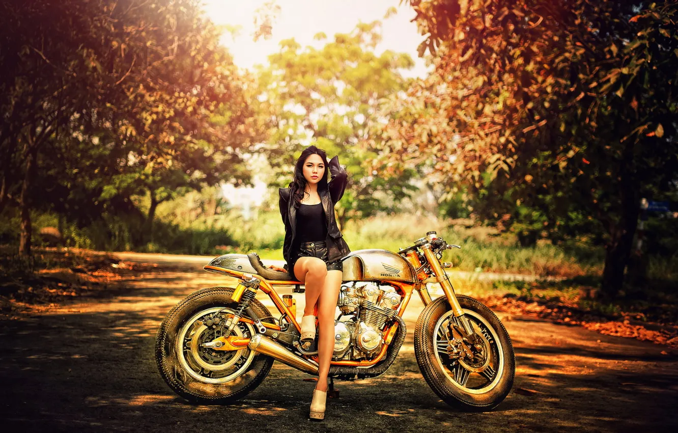 Фото обои девушка, мотоцикл, Honda