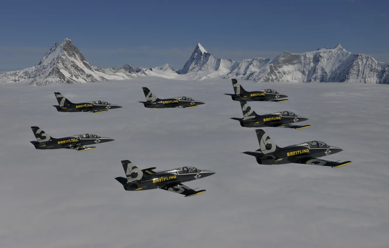 Фото обои облака, самолет, Горы, Jet, Breitling, Breitling - Jet Team, L-39 Albatros