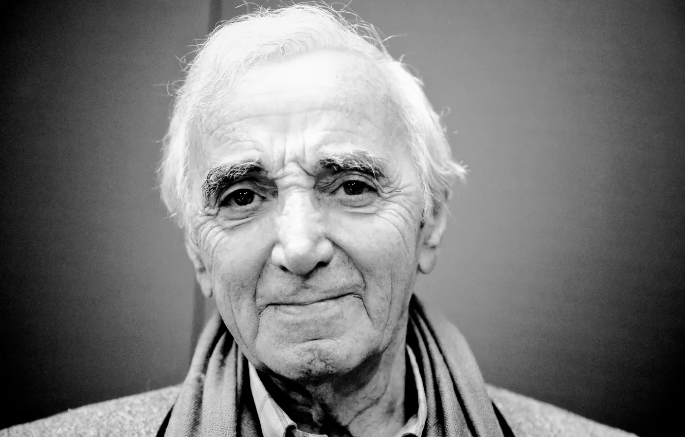 Фото обои писатель, поэт, композитор, Charles Aznavour, французский шансонье, Шарль Азнавур, актёр армянского происхождения