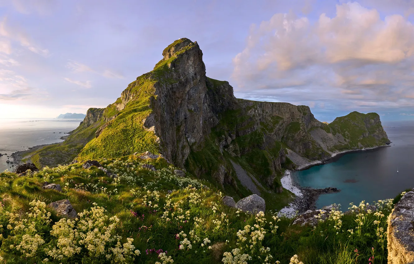 Фото обои Остров, Норвегия, Norway, Island, Mountains Peak Vaeroy, Ocean Coast, Горный пик Верёй, Океанское побережье