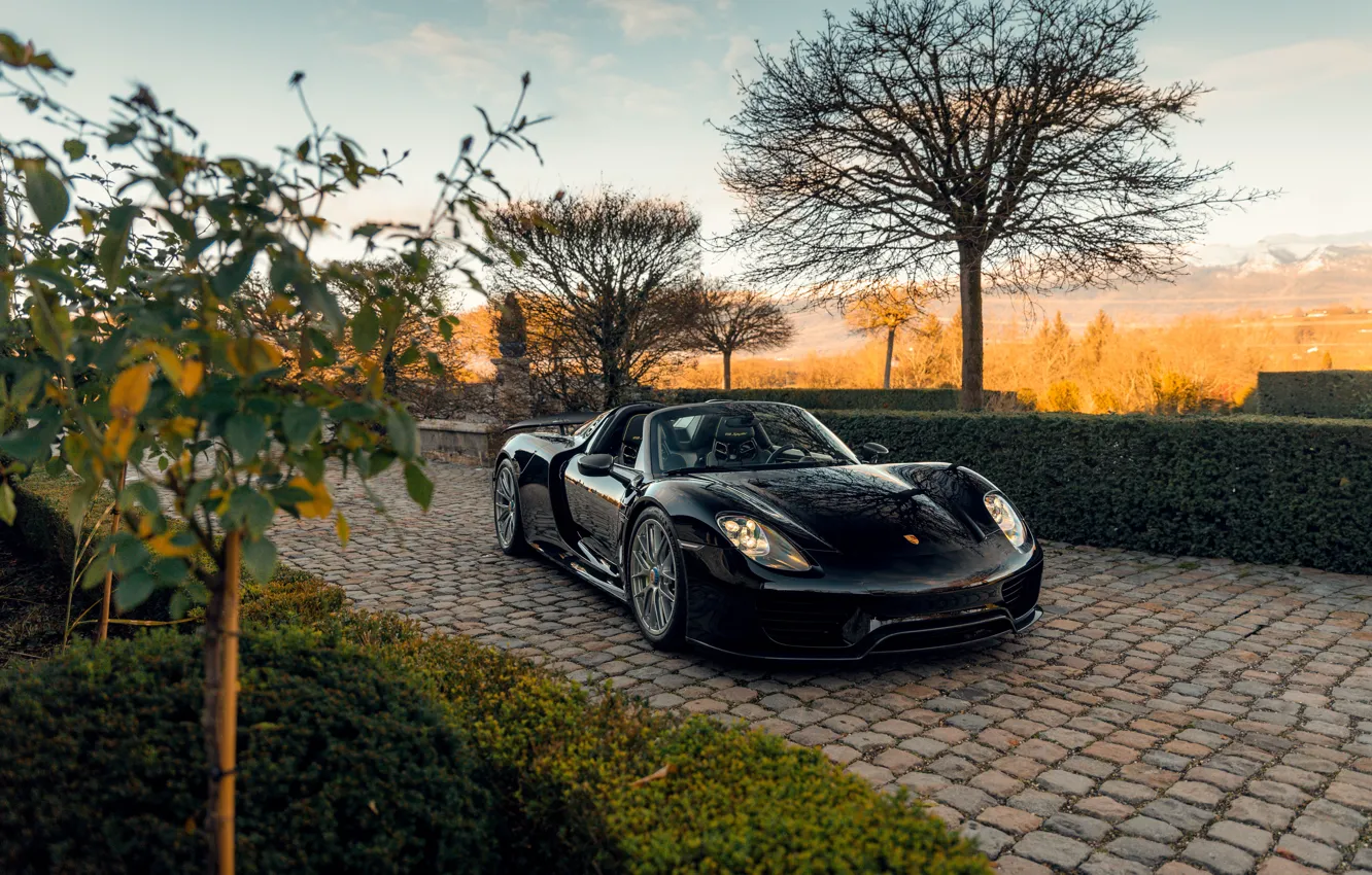 Фото обои Porsche, black, 918, Porsche 918 Spyder Weissach Package