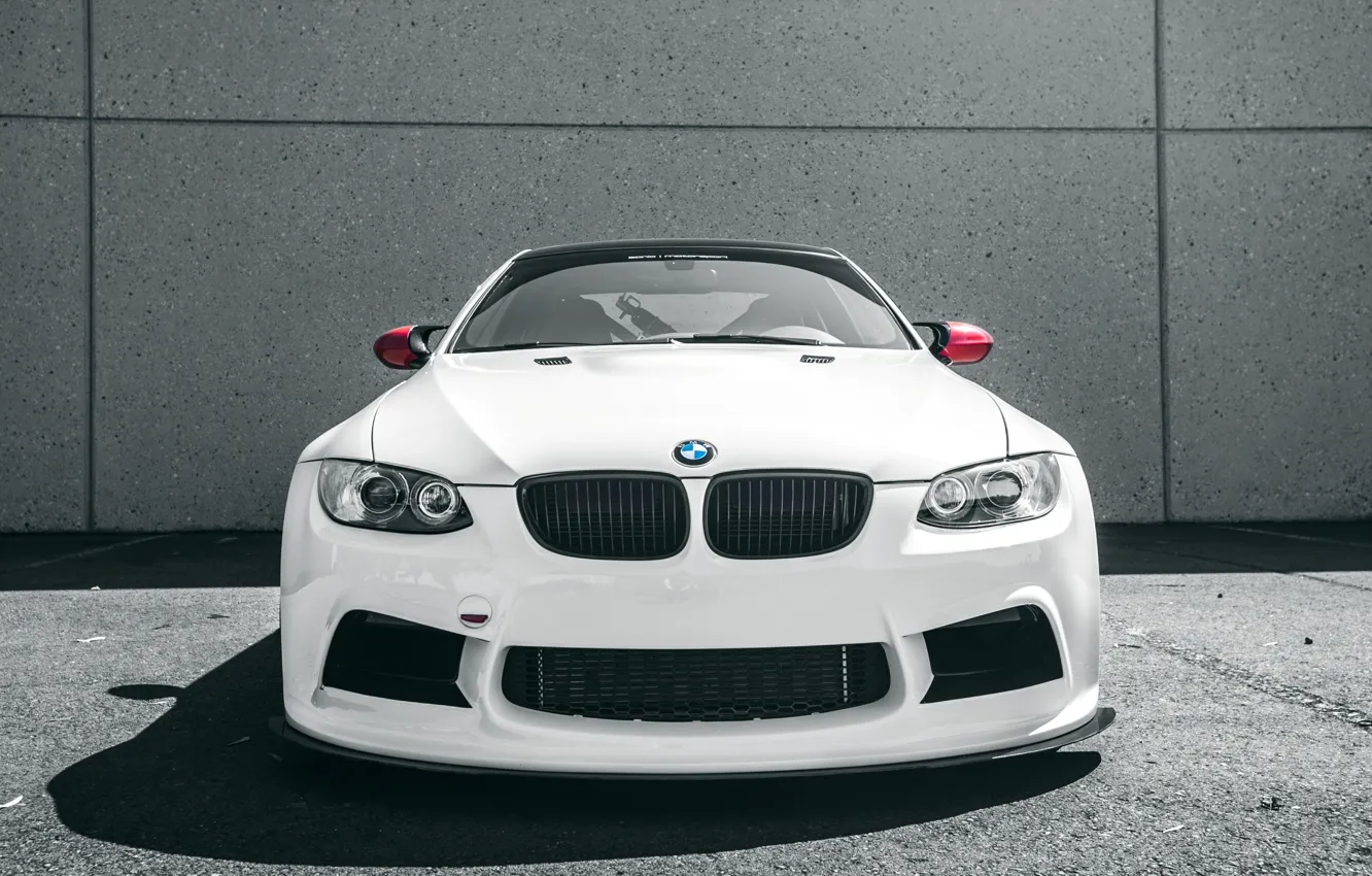 Фото обои фон, фары, тюнинг, БМВ, белая, white, бампер, BMW M3