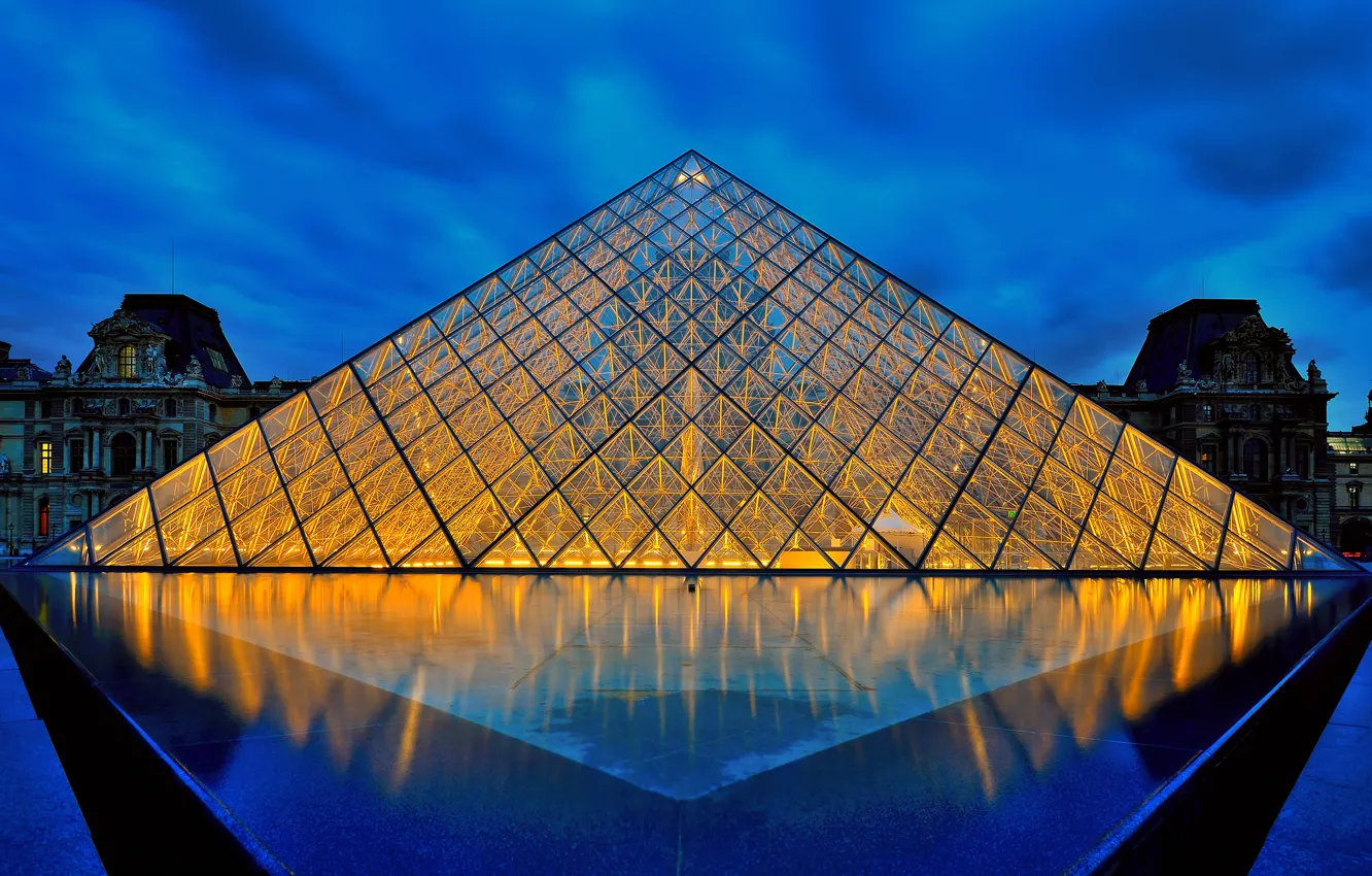 Фото обои Париж, пирамида, музей, франция, лувр