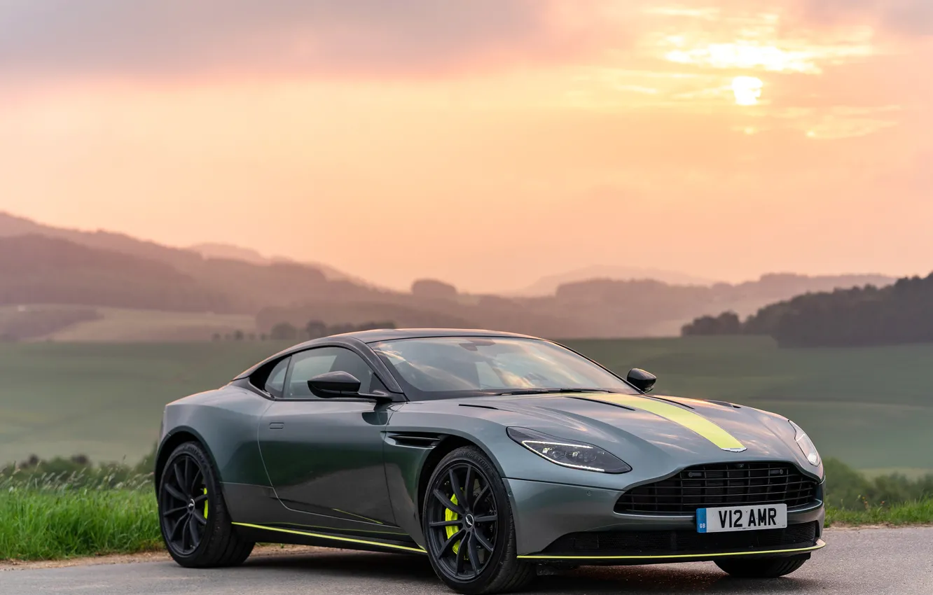 Фото обои закат, Aston Martin, 2018, DB11, AMR, Signature Edition