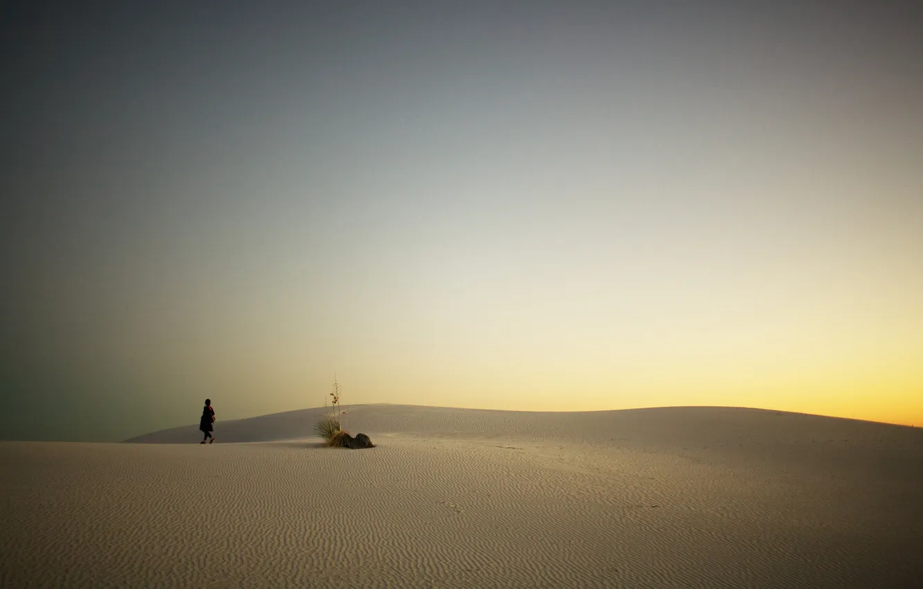 Фото обои песок, женщины, фото, люди, пустыня, женщина, пейзажи, человек