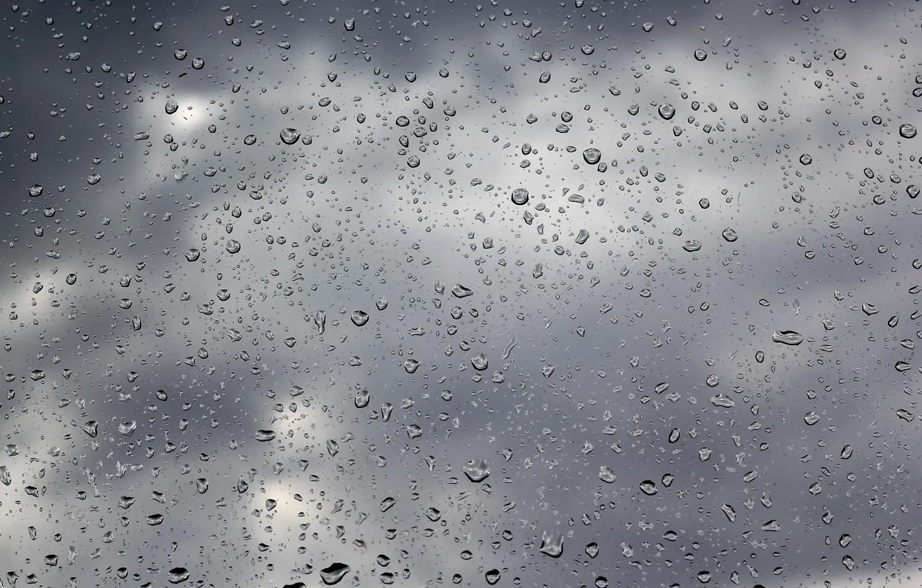 Фото обои стекло, вода, капли, тучи, дождь, пасмурно